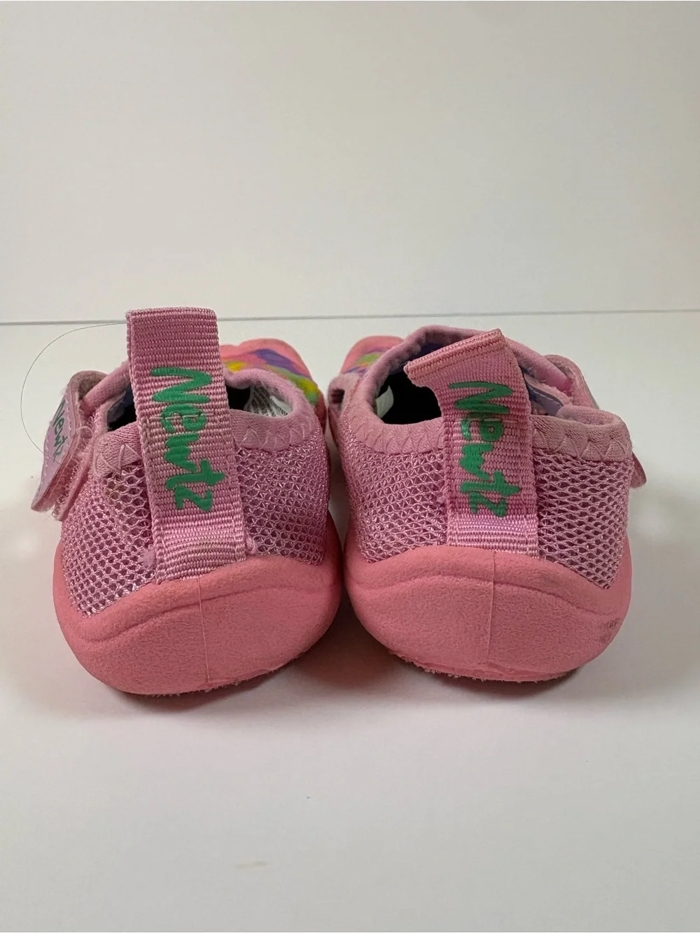 Newtz Pink Tie Dye Toddler Water Shoes Size 7/8 Beach Poolside Vacation